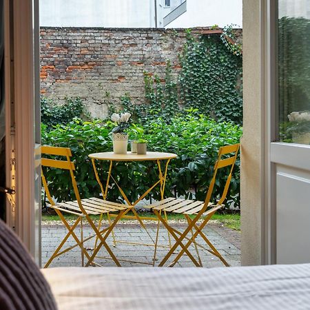 Cozy Apartment In Old Town คราคูฟ ภายนอก รูปภาพ