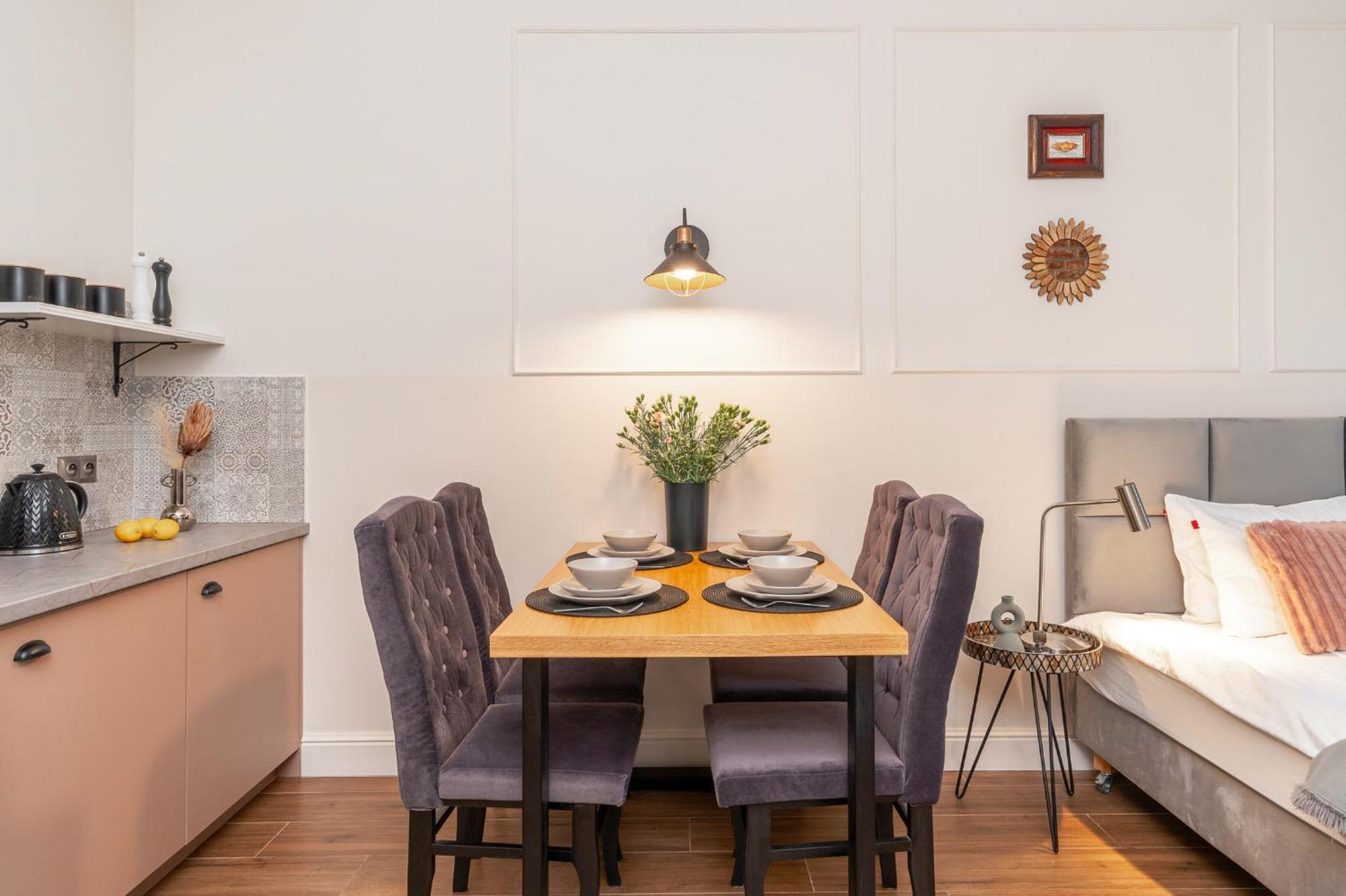 Cozy Apartment In Old Town คราคูฟ ภายนอก รูปภาพ